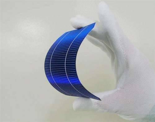 這是一種不燒油不充電沒(méi)有續(xù)航限制的新能源汽車(chē)