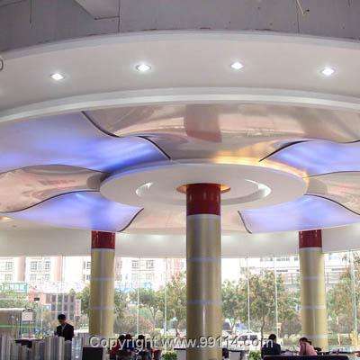 青島拉膜天花 軟拉膜技術(shù)特點(diǎn)、價(jià)格因素與廠家進(jìn)出口代理服務(wù)解析